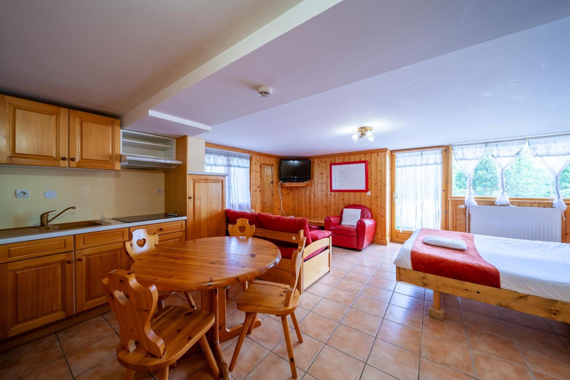 Auberge Des Montauds - Hotel & Restaurant Виллар-де-Ланс Номер фото